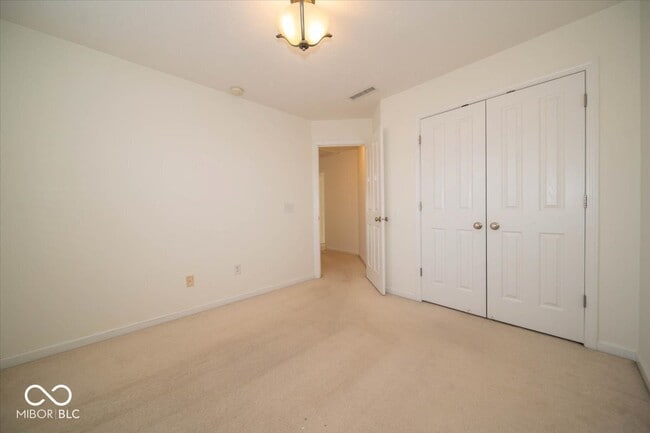 Building Photo - 3473 Millbrae Dr