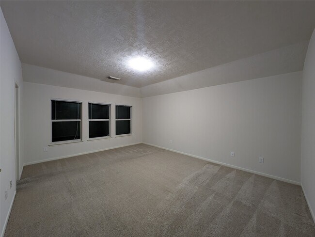 Building Photo - 19031 Telford Way