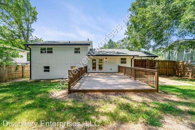 Building Photo - 4 br, 2.5 bath House - 9149 Homewood Dr.