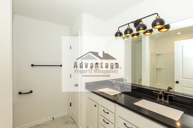 Building Photo - 141 Himalaya Way