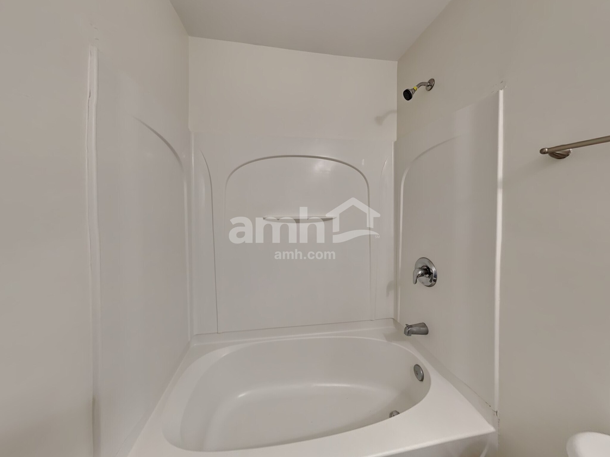 Building Photo - 1823 Madrid Falls Dr