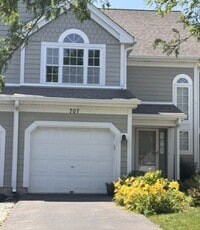 Building Photo - 707 Kingsbridge Dr