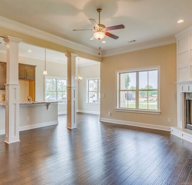 Building Photo - 8621 Melbourne Cir