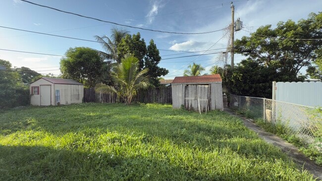 Building Photo - 551 NW 107th St