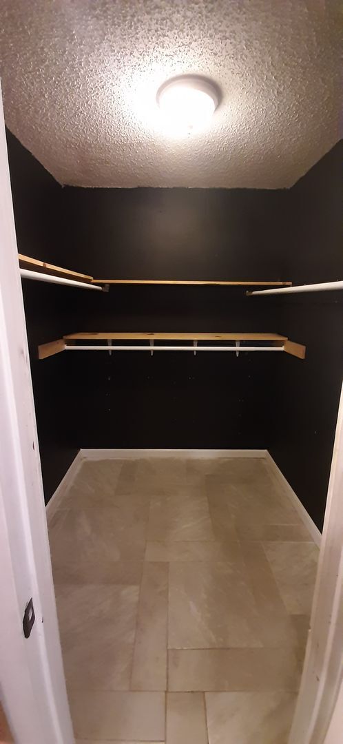 Building Photo - 156 Bailey St