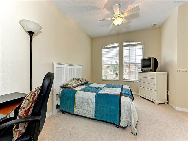 Building Photo - 8114 Villa Grande Ct