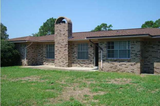 Building Photo - 12081 Longwood Dr