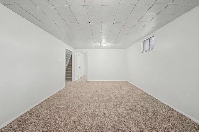 Building Photo - 2519 Danbury Dr