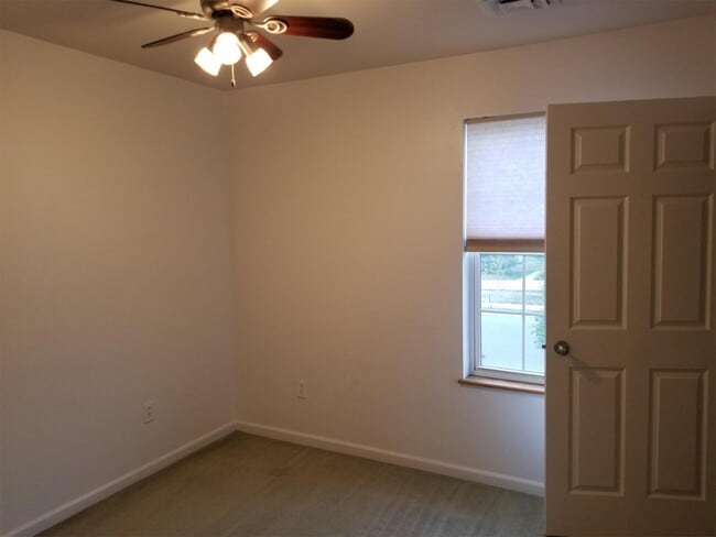 Building Photo - 1408 Wyoming St