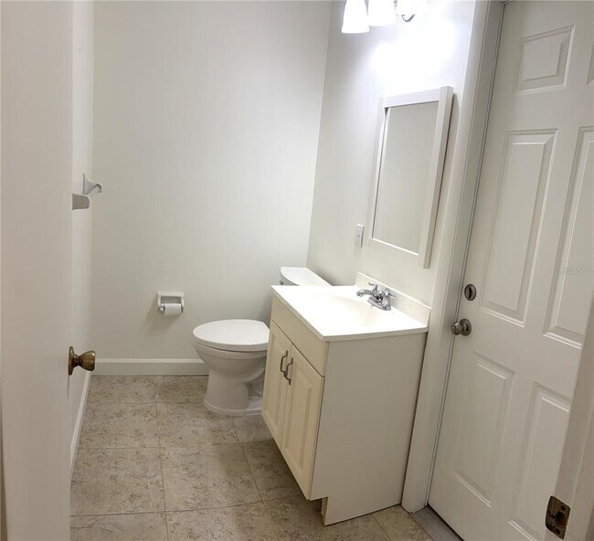 Building Photo - 1280 Covey Ct