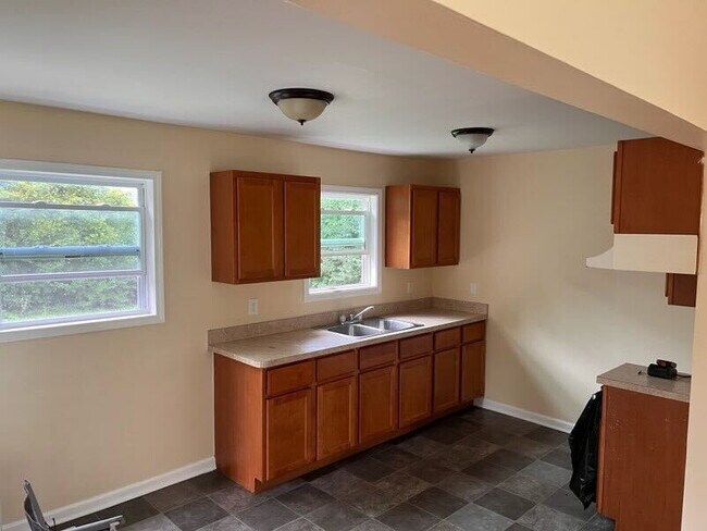 Building Photo - Charming 3-Bedroom Home in Mount Morris