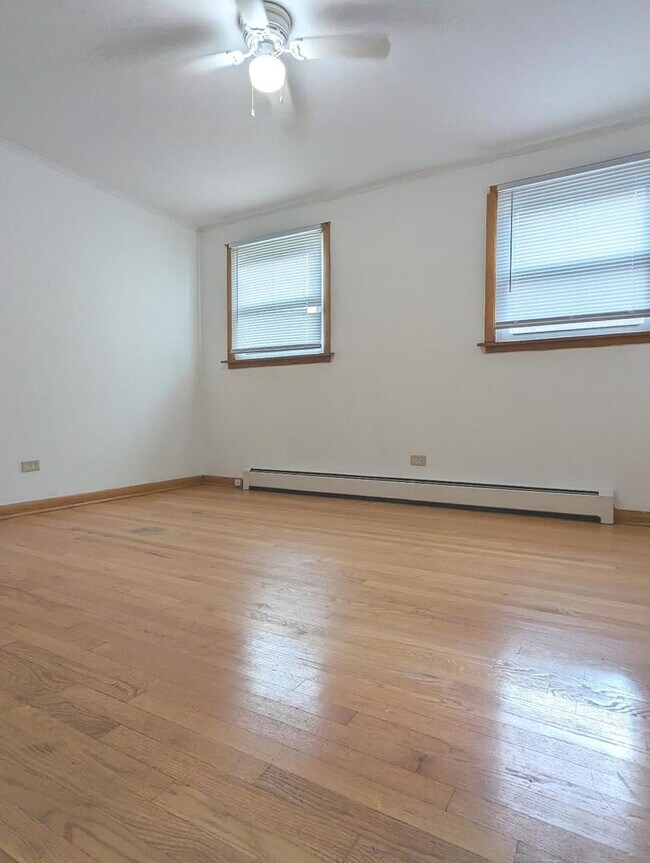 Building Photo - 6134 W 79th St
