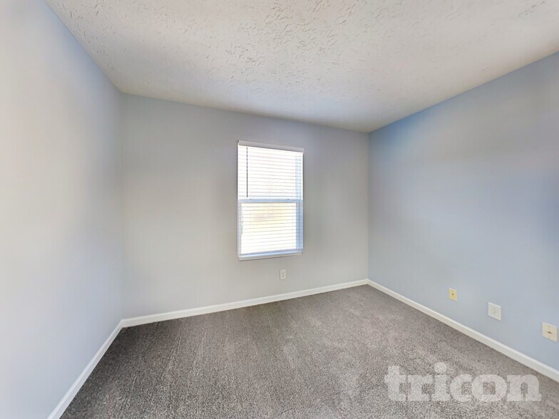 Building Photo - 135 Nacoochee Way