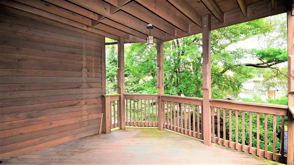 Back Deck - 7319 N Bell Ave
