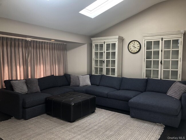 Building Photo - 104 Gail Ct