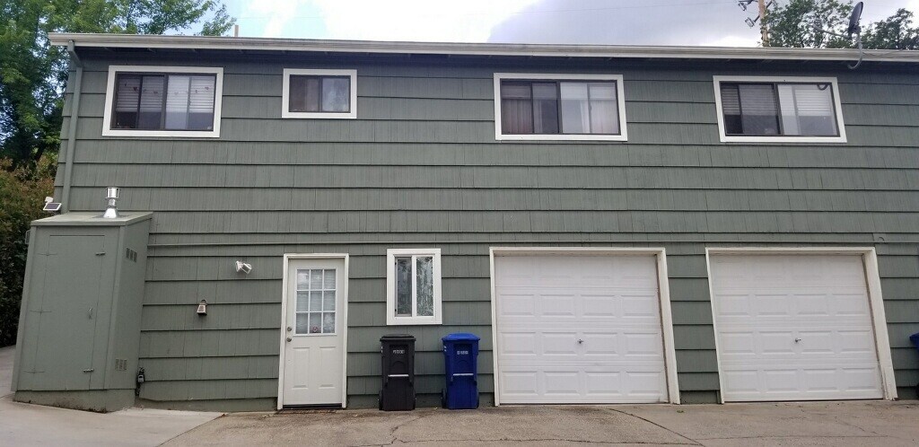 Building Photo - 510 Perry St