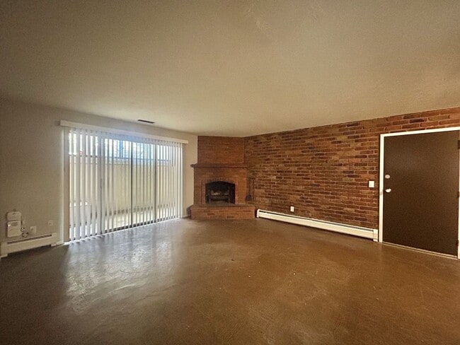 Interior Photo - Glen Parker Wood Flats