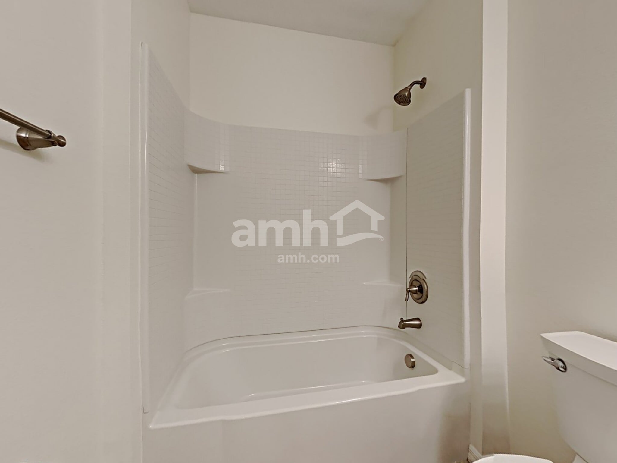 Building Photo - 344 Red Kite Dr