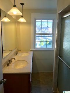 Building Photo - 425 Bank St