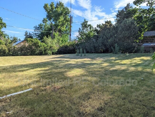Building Photo - 1300 Meadow Sweet Rd