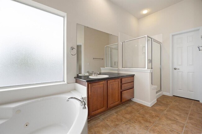 Building Photo - 14812 Avery Ranch Blvd