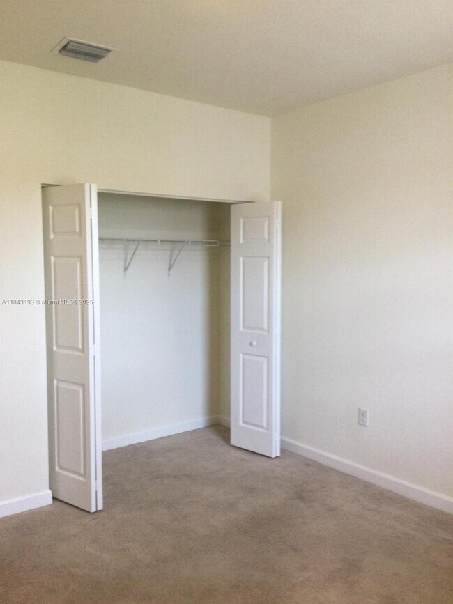 Building Photo - 9525 SW 171st Ct