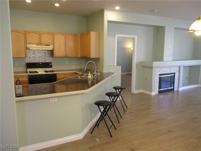 Building Photo - 1052 Country Skies Ave