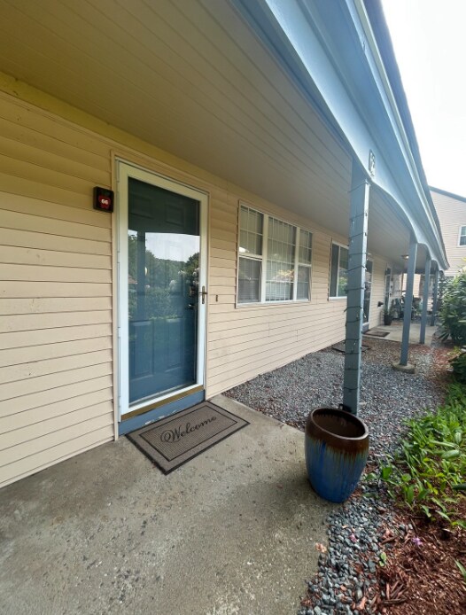 Building Photo - 66 Kennedy Dr