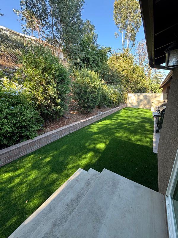 Building Photo - 13758 Lakeview Ct