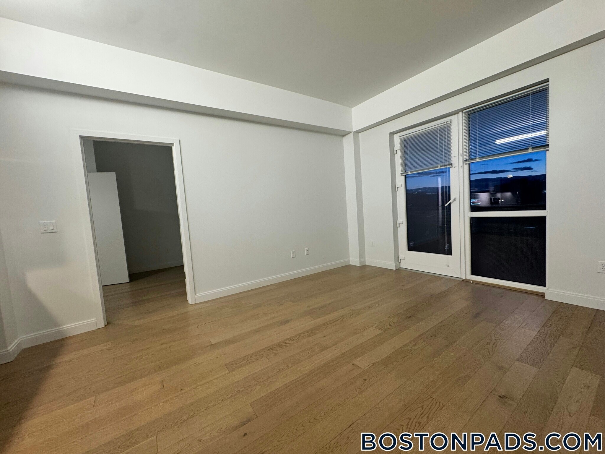 Building Photo - 55 Brighton Ave