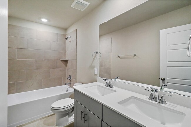 Building Photo - 12039 Meandering Strm Dr