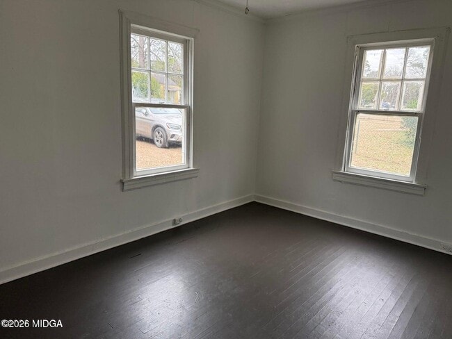 Building Photo - 1260 Auburn Dr