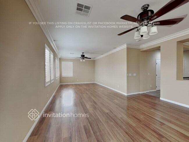 Building Photo - 9203 Bronze River Ave