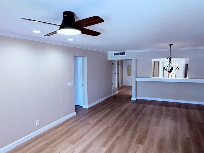 Building Photo - 3207 Moritz Dr