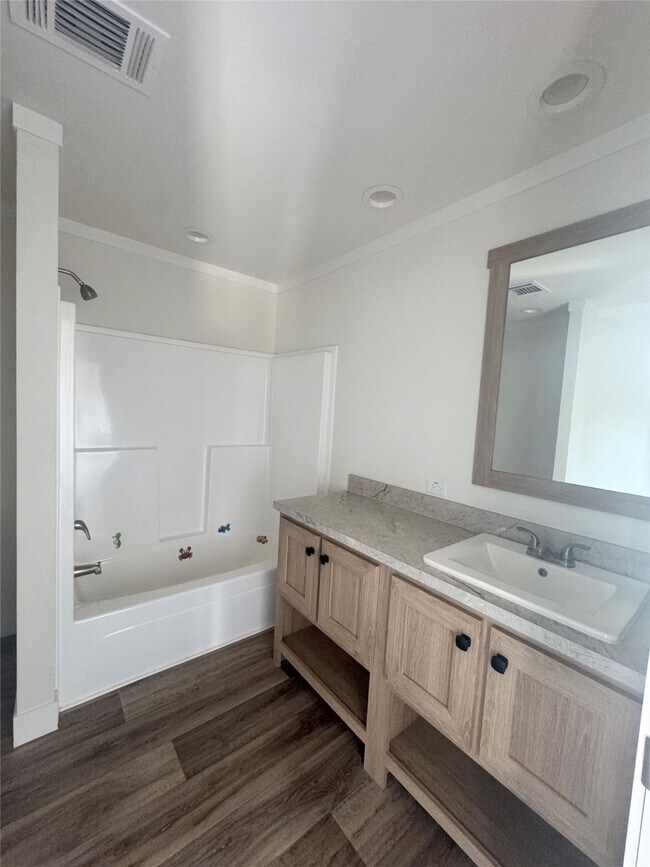 Building Photo - 4721 Wickwillow Ln