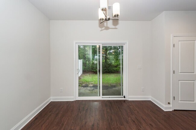 Building Photo - 7787 Montview Rd