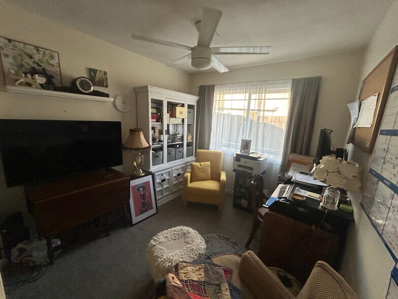 Building Photo - 1550 Bluebonnet Way