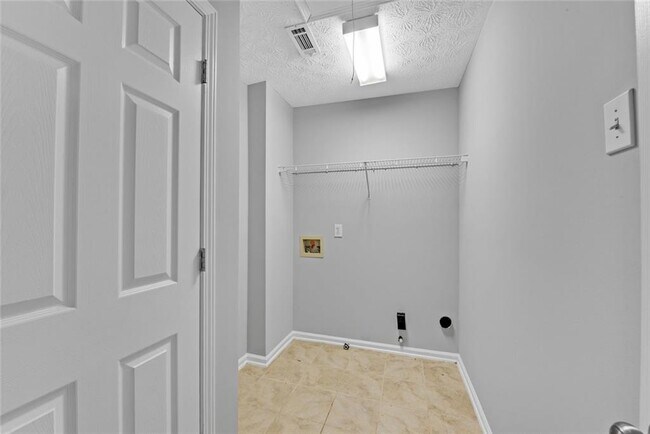Building Photo - 1826 Chasewood Park Dr