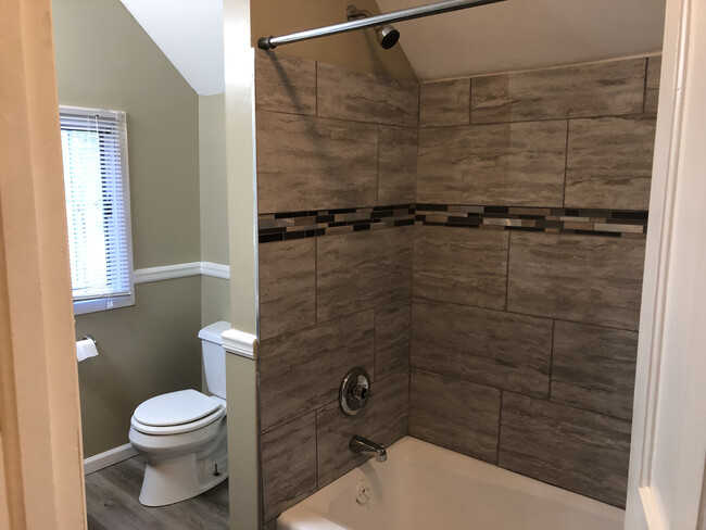 New Upstairs Bath - 815 S University Ave