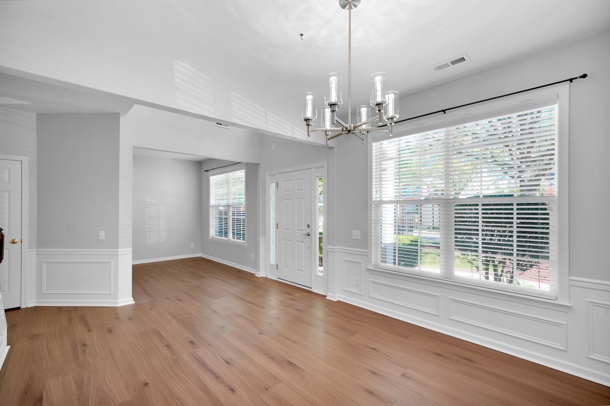 Building Photo - 14213 Eldon Dr