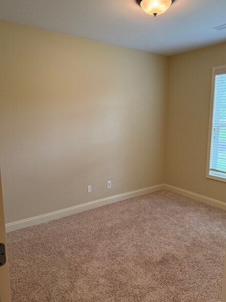 Bedroom 1 - 367 Stillwood Dr
