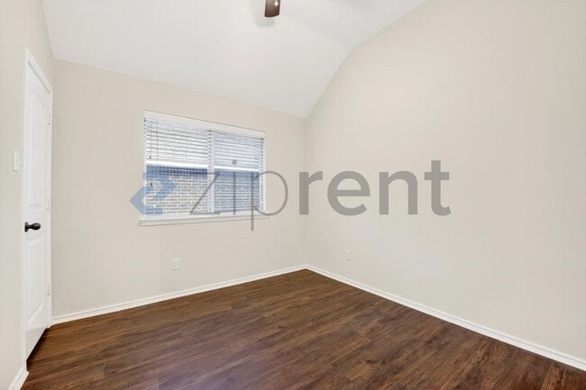 Building Photo - 1301 Raleigh Path