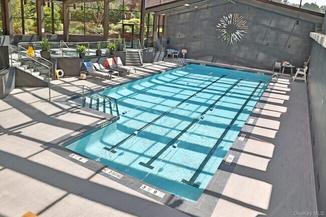 Building Photo - 4 Martine Ave