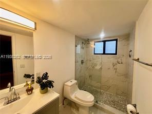 Building Photo - 3522 SW 25th St