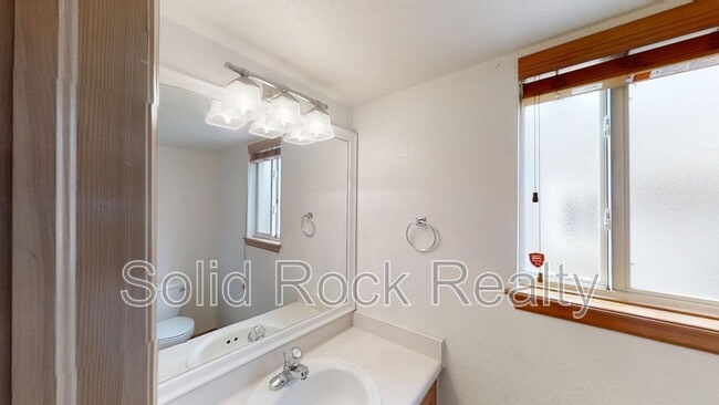Building Photo - 2114 Sable Chase Dr