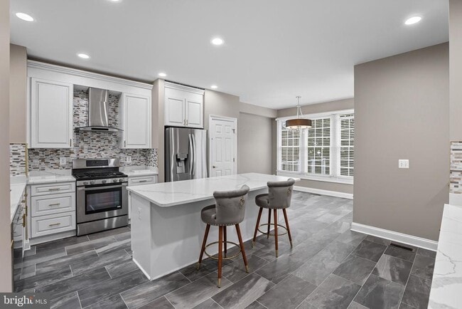 Building Photo - 6924 Stanwick Square