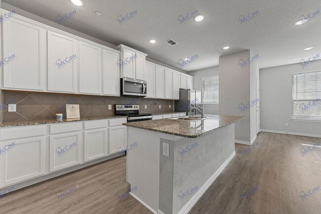 Building Photo - 3500 Cricket Dr