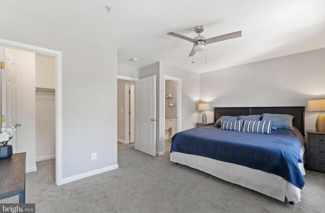 Building Photo - 45839 Wolftrap Way