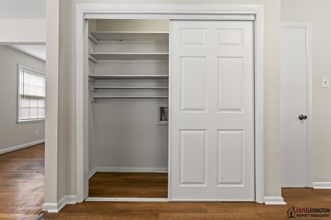 Building Photo - 203 Loch Lomond Dr