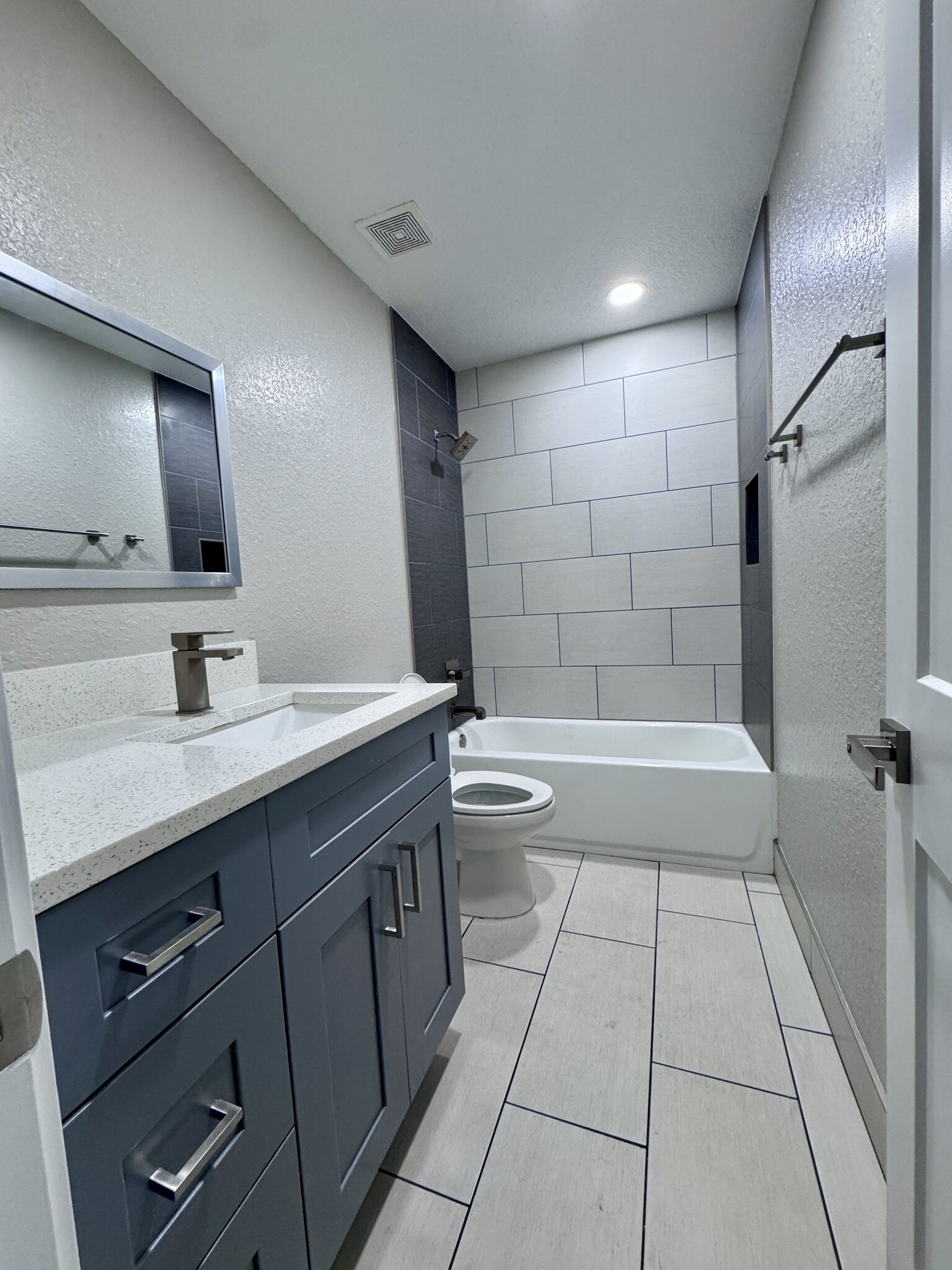 Bathroom - 17255 SW 95th Ave